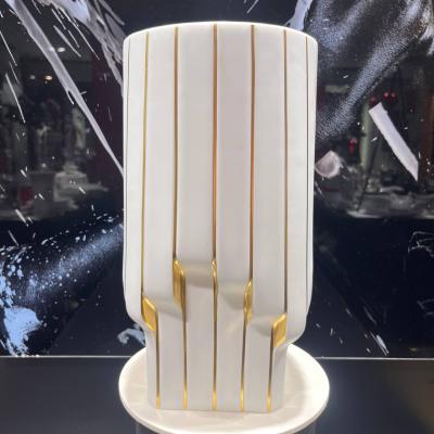 Ваза 30см White-Gold Strip