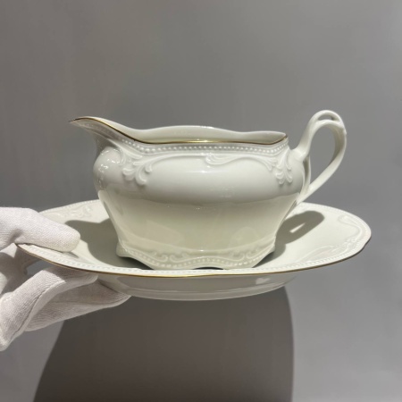 Соусник 1,6л  Rubin cream Goldrand