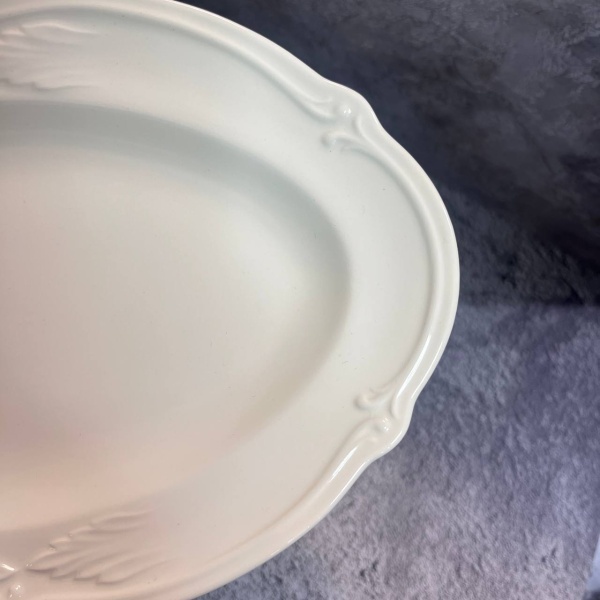 Блюдо овал 25х16см Rocaille White GIEN