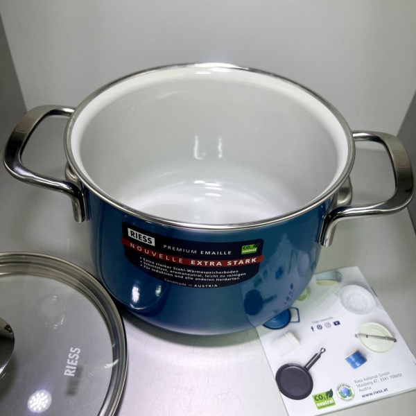 Кастрюля 20см 4л  AQUAMARIN RIESS